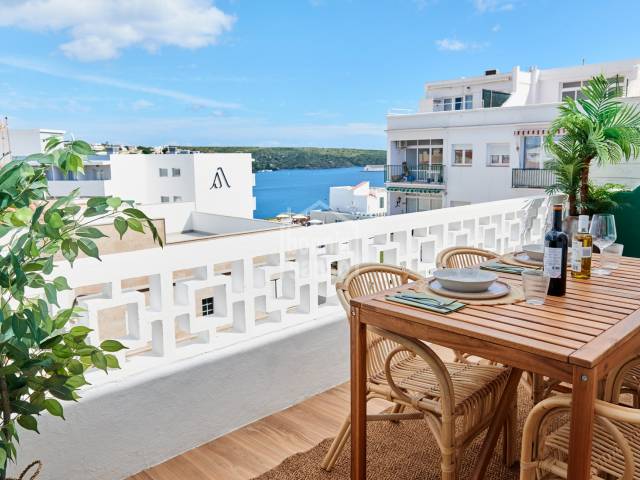 Penthouse with terrace and sea views in Es Castell, Menorca