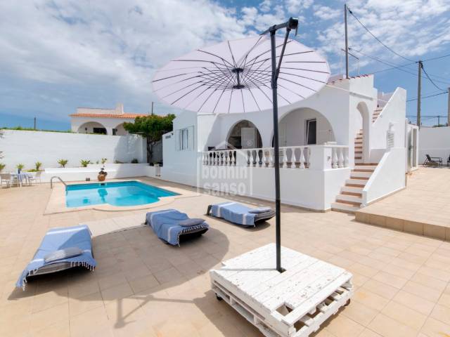 Villa mit Pool und Meerblick in Calan Porter, Menorca