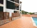 Vermietung einer Erdgeschosswohnung und Parkplatz in einer Anlage mit Swimmingpool, Ferreries, Menorca, Balearen