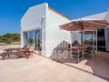 Splendide villa sur la côte sud avec vue sur la mer et piscine à débordement à Torret de Baix, Binibeca , Minorque