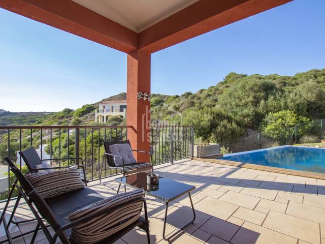 Villa with tourist licence in Cala Llonga, Menorca