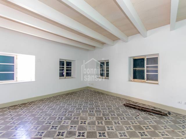 Appartamento/Flat in Mahon Centro