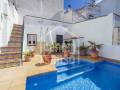 Elegant home with garden and swimming pool in Mahón, Menorca.