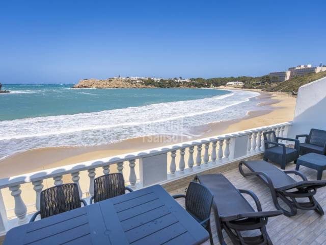 Casa sulla spiaggia in primissima linea ad Arenal d’en Castell, Minorca