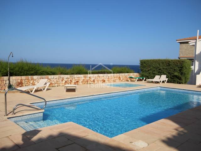 Appartement avec vue sur la mer à Los Delfines, Ciutadella