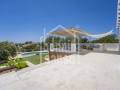 Villa excepcional orientada al sur con vistas al mar en Punta Prima, Menorca
