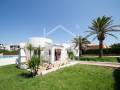 Villa mit Touristenlizenz in Calan Blanes, Ciutadella, Menorca, Balearen