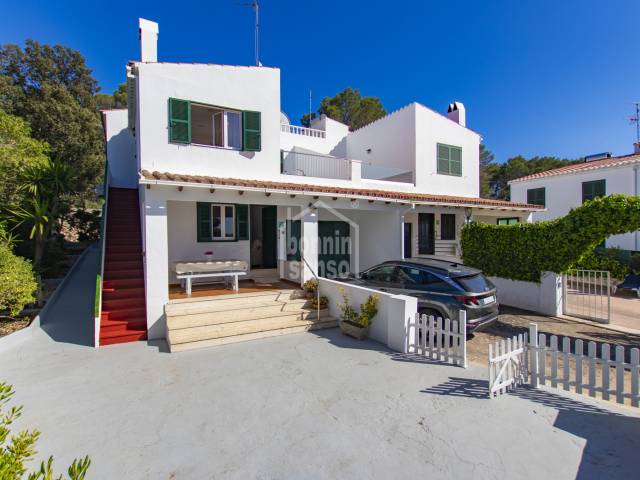 Semi-detached property, divided into two apartments, with tourist license in Cala Galdana, Menorca.