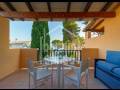 Atemberaubende Maisonette-Wohnung mit Meerblick in exklusiver Anlage mit Gemeinschaftspool in Son Xoriguer, Ciutadella, Menorca, Balearen