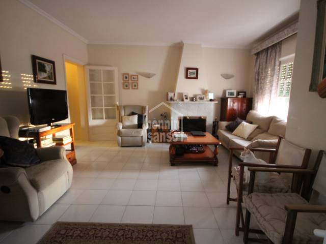 Great two floors apartment, with terrace and patio, very close to the Casco Antiguo, in Ciutadella, Menorca.