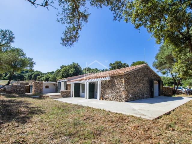 Una joya en el campo de Menorca con 50 hectáreas de terreno