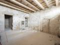 Casa menorquina a estrenar tras exquisita rehabilitación en Mahón. Menorca.