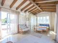 Belle villa en duplex entièrement rénovée dans secteur calme avec piscine, jardin privé a Cap d'Artrutx, Ciutadella, Minorque