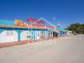 Local comercial en venta con explotación activa de supermercado sito en Cap Artruix, Ciutadella, Menorca