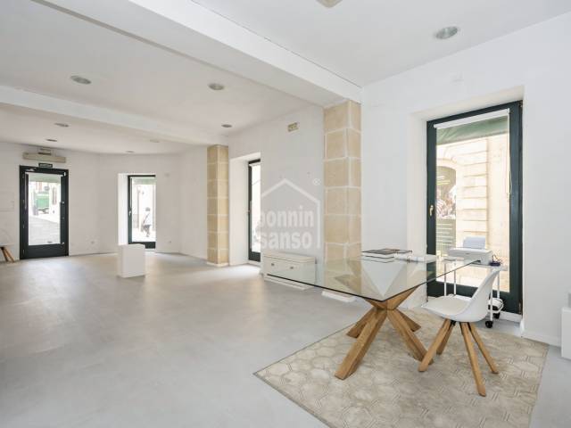 Gewerbelokal in privilegierter Lage in Mahón, Menorca