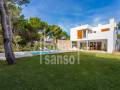 Exclusive villa with tourist license located in Cala Morell, Ciutadella de Menorca