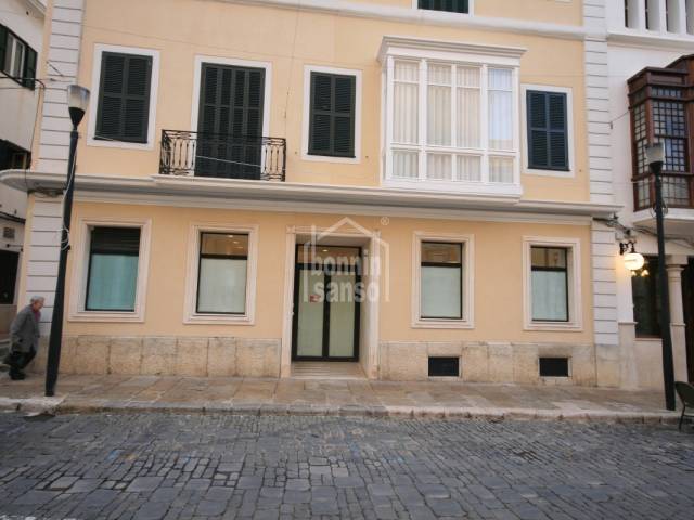 Spacious and renovated commercial premises in the centre of Mahon, Menorca