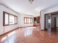 Edificio completo con gran potencial de inversión en Mahón, Menorca