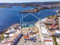 Caseta en dos cossos en primera línia a Macaret, Menorca