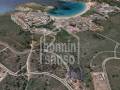 Parcela de 2.600 m2 con vistas al mar. Coves Noves. Menorca