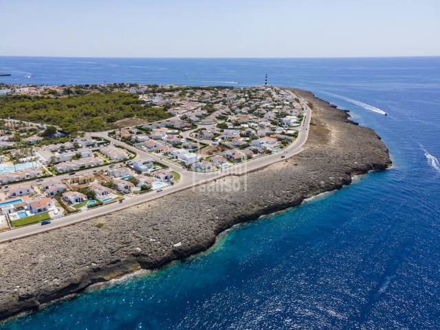 Belle villa face à la mer avec licence touristique à Cap d'Artrutx, Ciutadella, Minorque