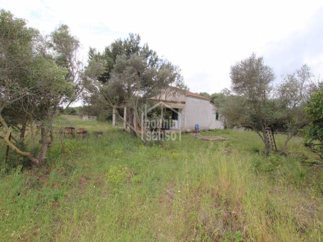 Country dwelling close to both Sant Lluis and Es Castell