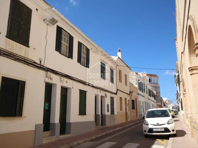 First floor house two minutes from the centre of Mahon, Menorca