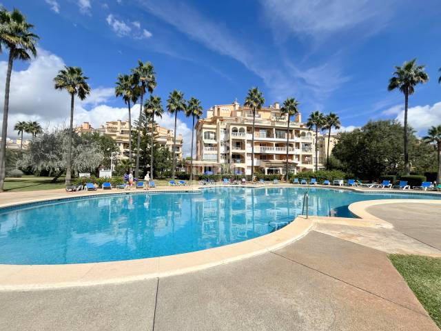 Magnifico appartamento con piscina e parcheggio a Sa Coma, Mallorca