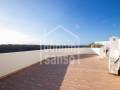 Villa con espectaculares vistas sobre la playa y barranco de Calan Porter. Menorca