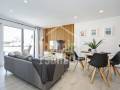 Elegante Apartamento Costero con Terraza Privada y Vistas al Mar en Salgar, Menorca