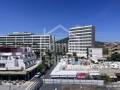 Penthouse lumineux avec grandes terrasses et vue latérale sur la mer à Cala Millor