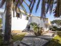 Magnifique villa en troisième ligne avec vue sur la mer à Cala Blanca, Ciutadella, Minorque