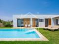 Nuevo formato de venta en copropiedad en Coves Noves, Menorca