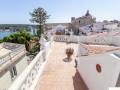 Commercial premises in a building in the centre of Mahón, Menorca