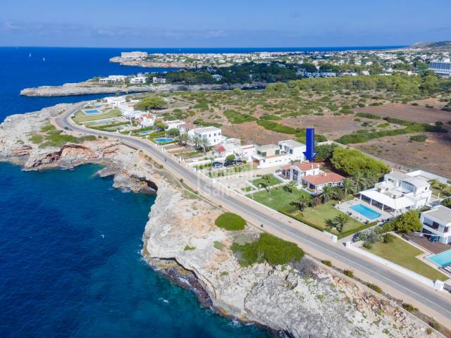Magnificent front line villa in Sa Farola, Ciutadella, Menorca