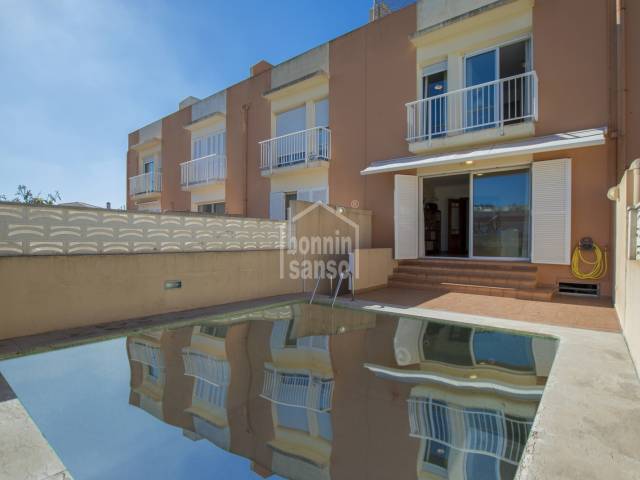 Grande maison familiale avec piscine à Malbuger, Menorca