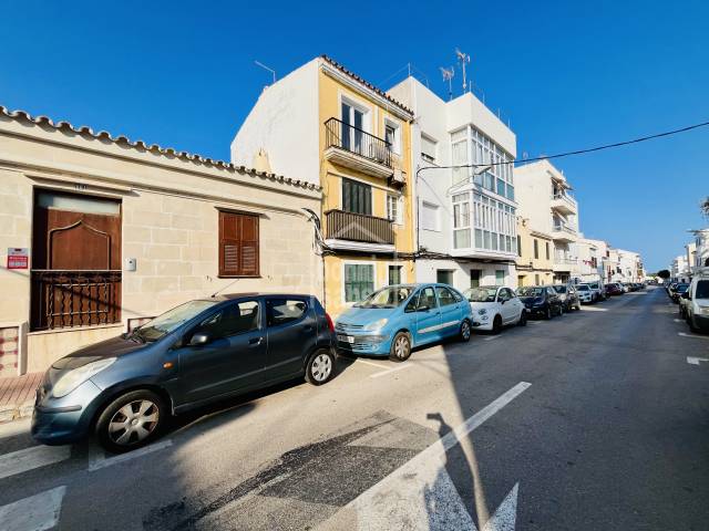 Apartment/Apartment/flat in Es Castell (Town)