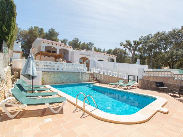 Renovated villa with swimming pool, garage and tourist licence in Cala Galdana, Menorca