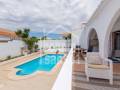Villa mit Pool und Meerblick in Calan Porter, Menorca