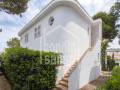En Coves Noves, Menorca, interesante apartamento con terraza.