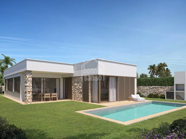 Promotion of two detached villas in Punta Grossa, Menorca.