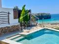 Encantadora casa con piscina en Calan Porter, Menorca.