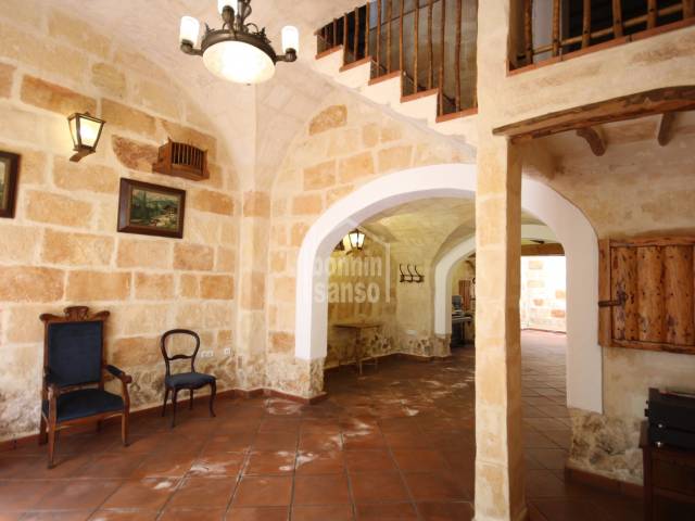 Local en alquiler en el casco antiguo de Ciutadella, Menorca