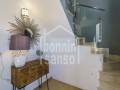 Bel appartement duplex entièrement rénové à quelques minutes de la plage de Santandria, Menorca