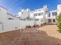 Auténtica casa menorquina con patio, terraza y garaje en Mahón, Menorca