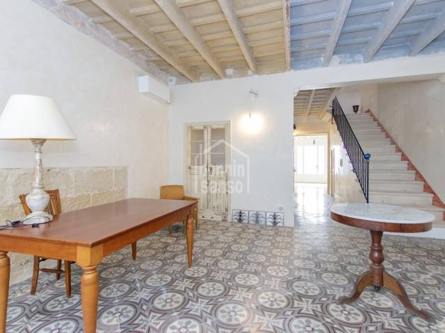 Elegante casa señorial menorquina en Mahon. Menorca