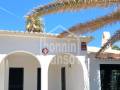 Temporäre Vermietung: Gemütlicher Bungalow in einer begehrten Anlage in Cap D'Artrutx, Ciutadella, Menorca, Balearen