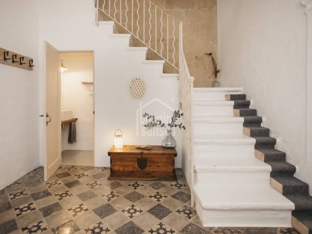 Casa señorial en el centro de Mahon completamente restaurada ideal para entrar a vivir ya!