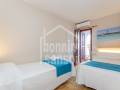 EXCLUSIVE. Apartment located in a pleasant holiday complex in Calan Porter, Menorca