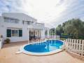 Chalet de cinco dormitorios con piscina en Son Vitamina, Menorca